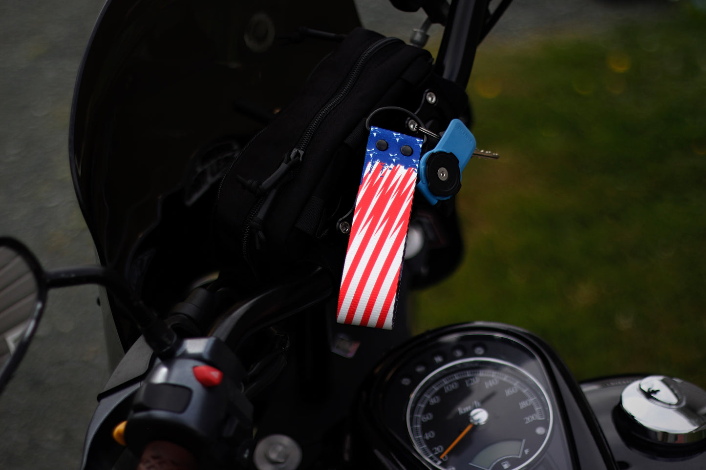 STARS AND STRIPES KEYCHAIN